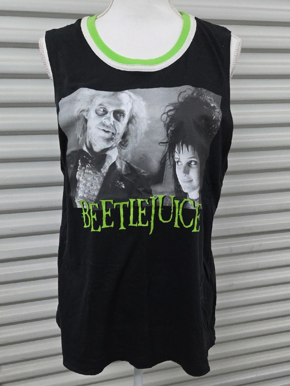 Hot Topic Black & Lime Beetlejuice Graphic Tank